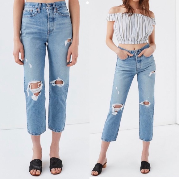 Levi's Denim - SHIPS TODAY 🌸 Levi’s • Wedgie Fit Jeans
